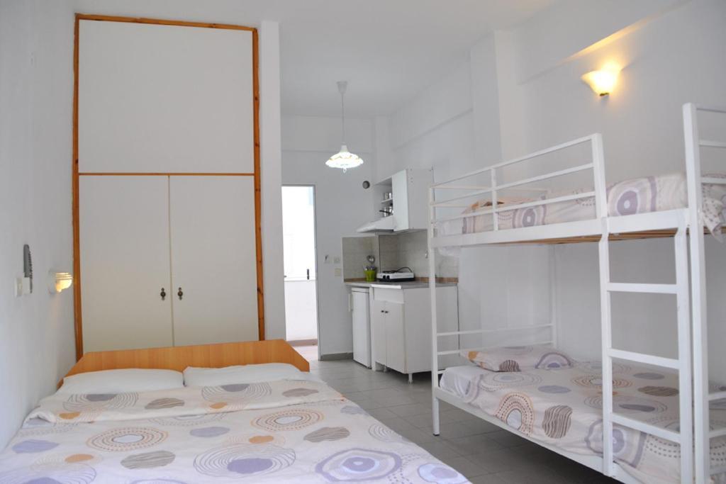 Studios Alexandra วราสนา ภายนอก รูปภาพ